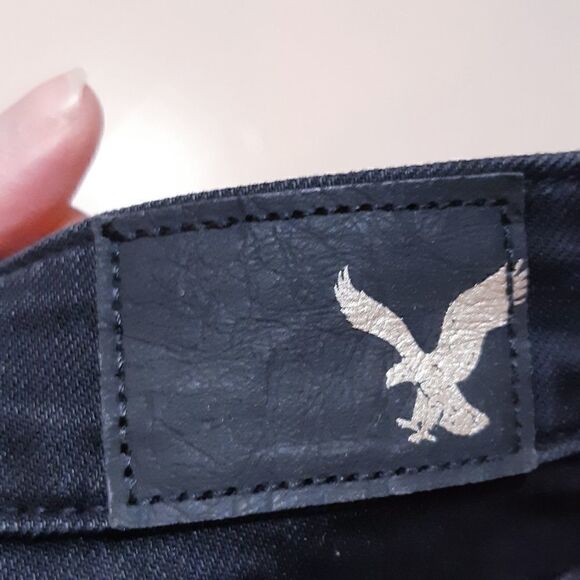 AEOāBlackāDistressedĀ DenimāMiniāSkirt - Picture 9 of 10